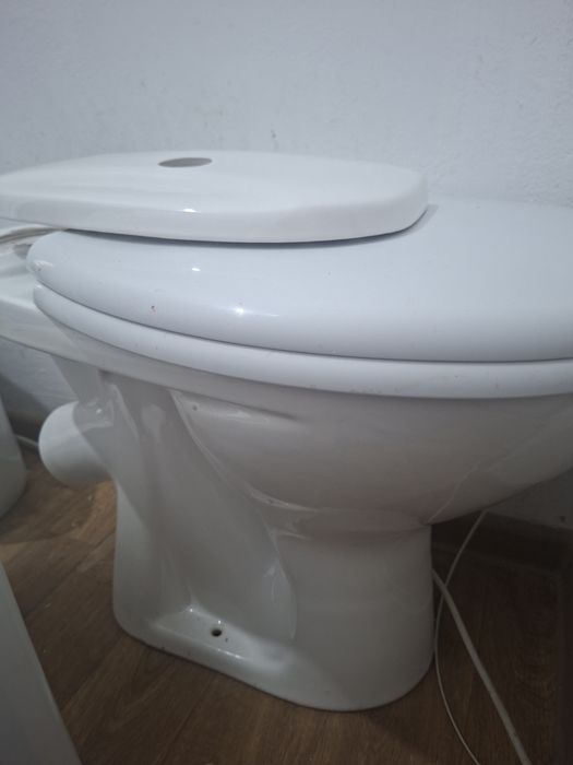 Унитаз с бочком в комплекте