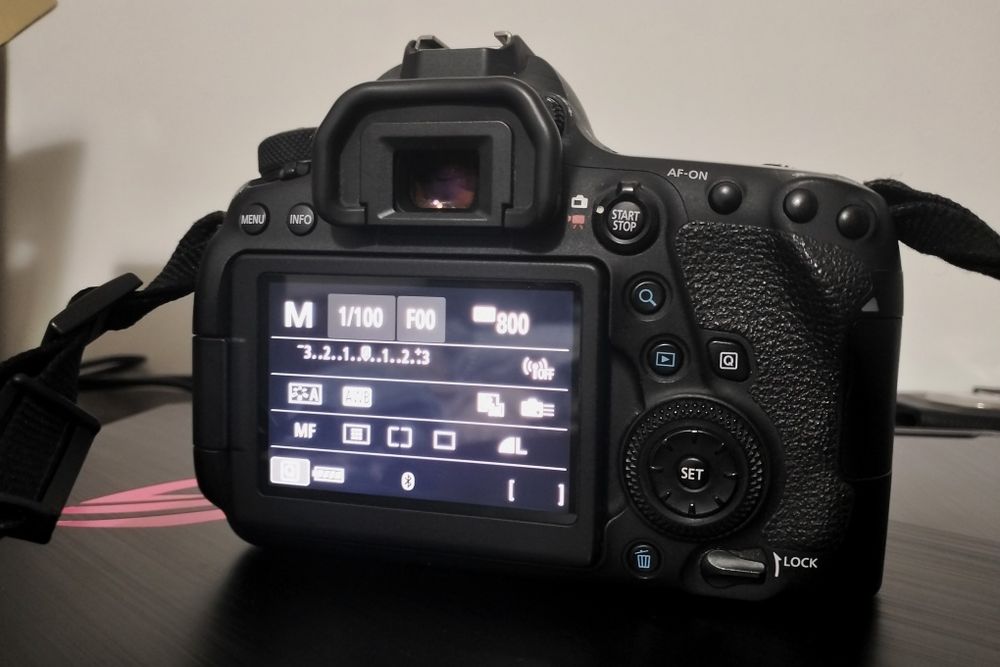 Canon 6D Mark II