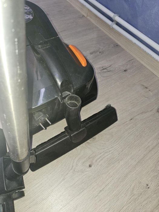 Плахосмукачка Rowenta