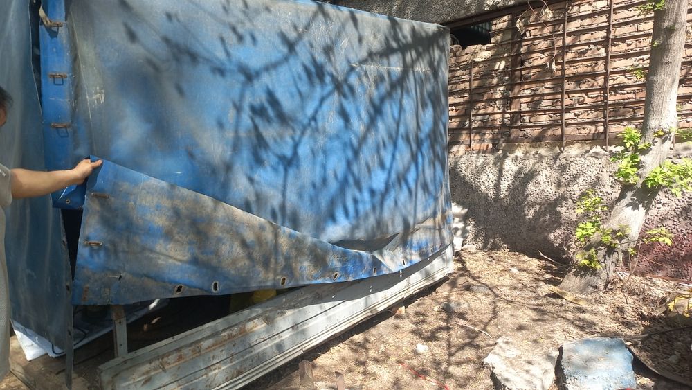 Палатка на Газель