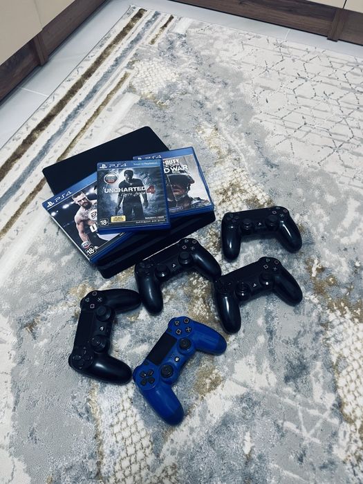 PlayStation 4 slimm 1tb