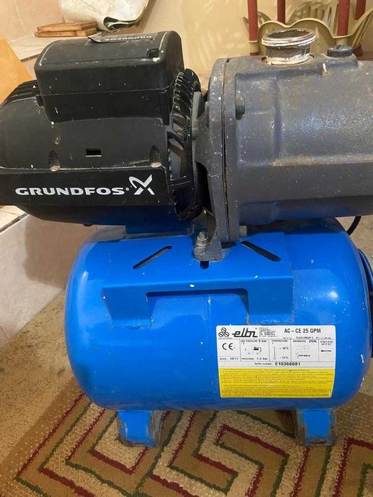 Насос водяной GRUNDFOS