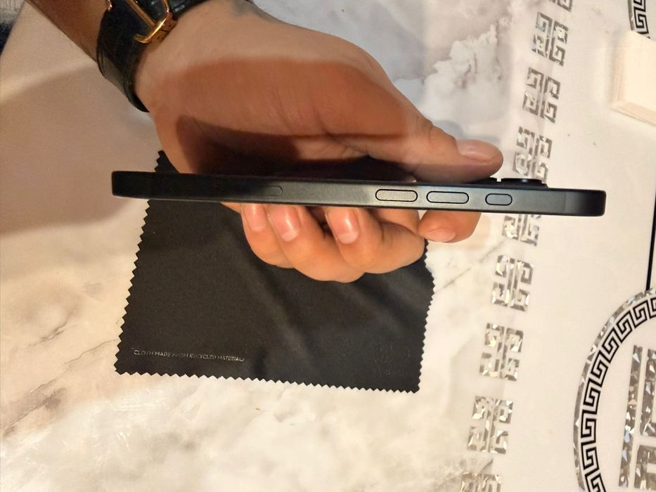 Ipone 17 nou stare perfecta