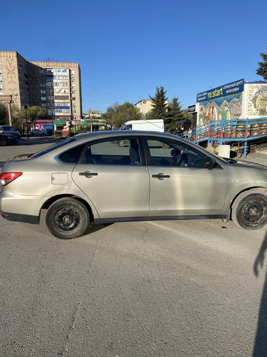 Nissan almera срочно