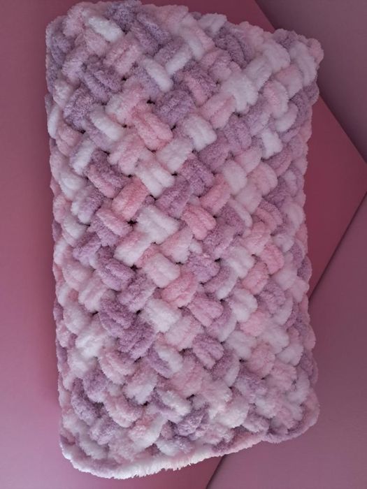 Одеалца Ализе пуфи