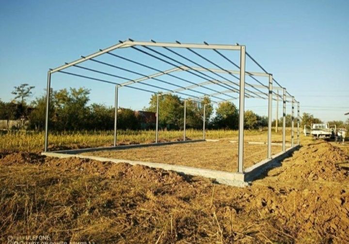 Vand Structura metalica 25x8x4 
Confecționată pe sudura din profile ip