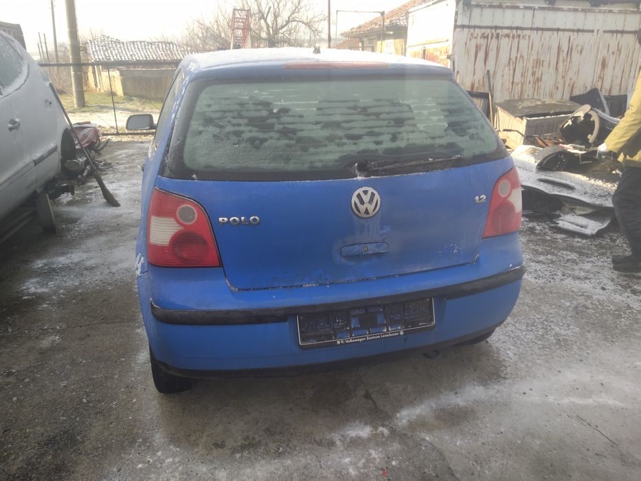Фолксваген поло 1.2 бенз 2 врати. 64 коня 2 броя
