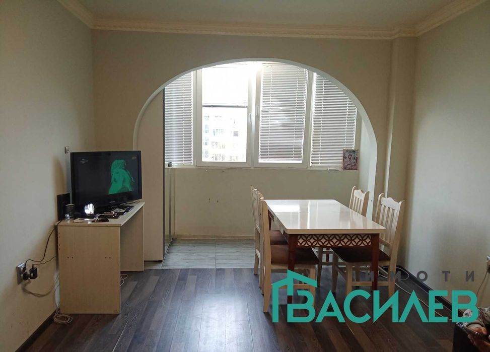 Продава се Едностаен апартамент в София, Център - 44 кв.м за 2455 €/кв.м - Снимка #1