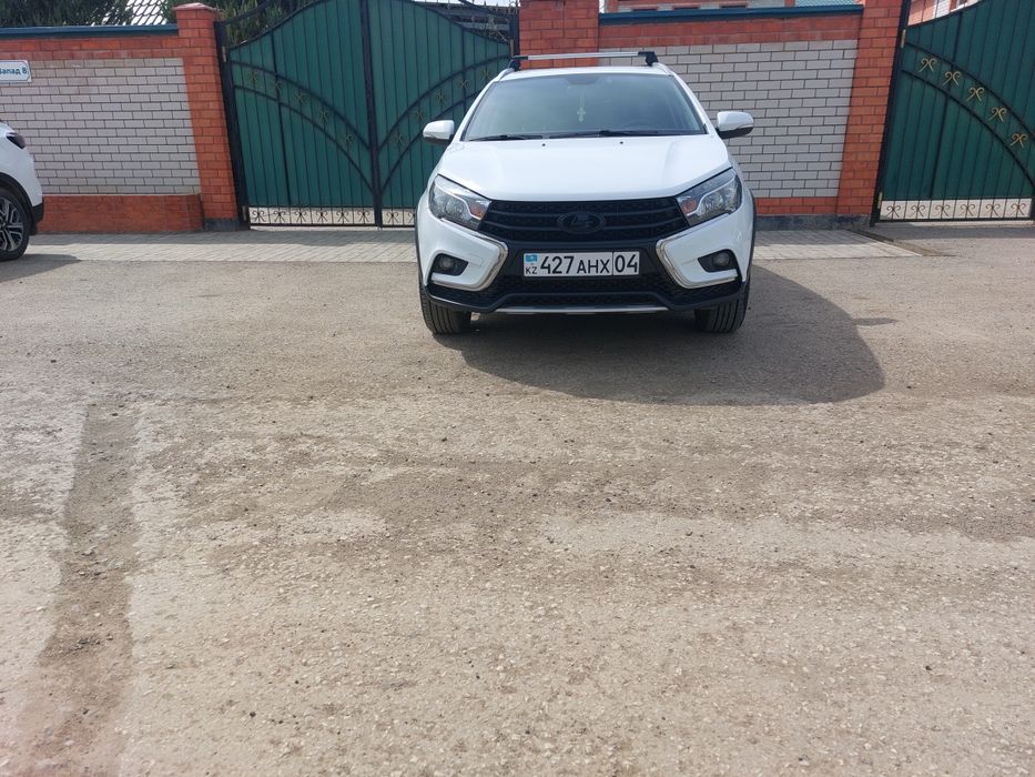 Продам лада веста св кросс