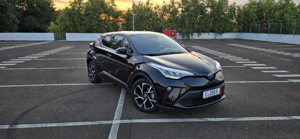 Toyota C-HR Import Germania de la Pers Fizica 2.0 Hybrid 184cp Team Deutschland