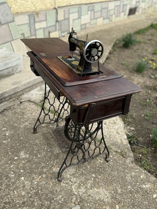 Masina de cusut Singer Originala