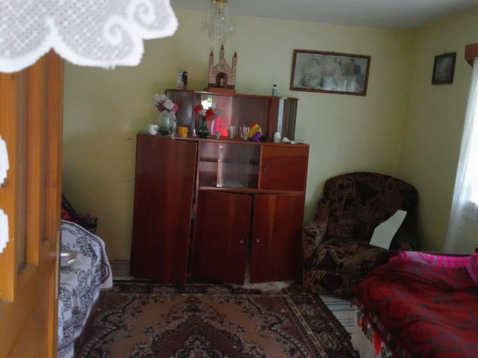 Casă de vânzare situată în zonă de munte