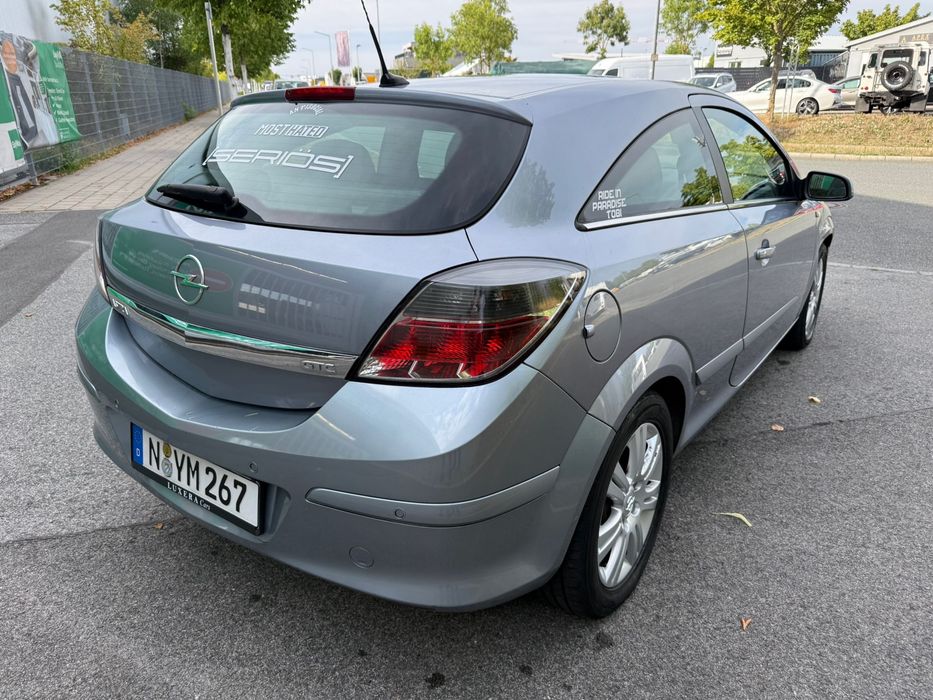Opel Astra GTC 1.8 Benzină  140 cp– 2009