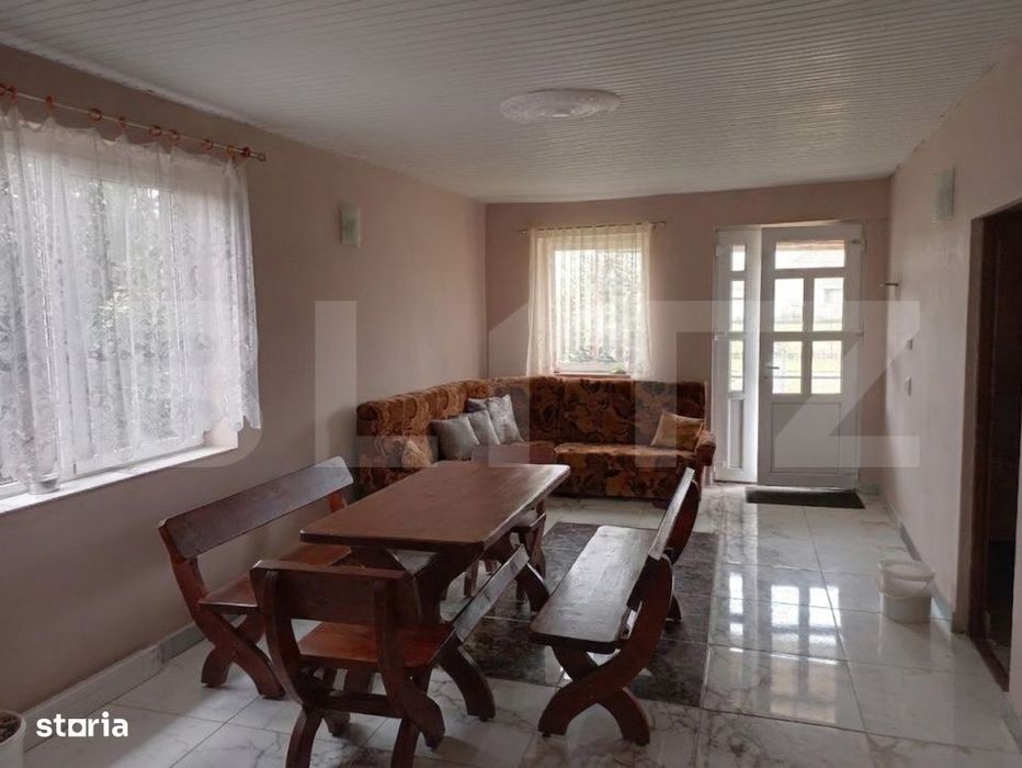 Casa cu 4 camere, 130 mp, teren de 798 mp, zona Iancuesti