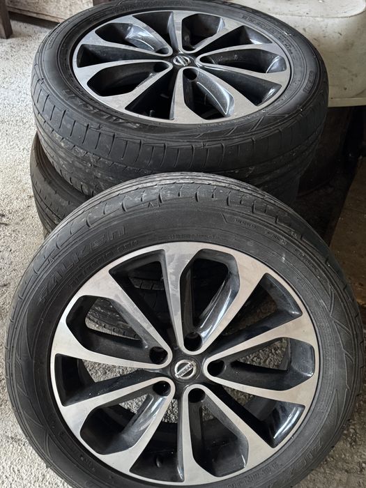 Nissan Qashqai+2  2014