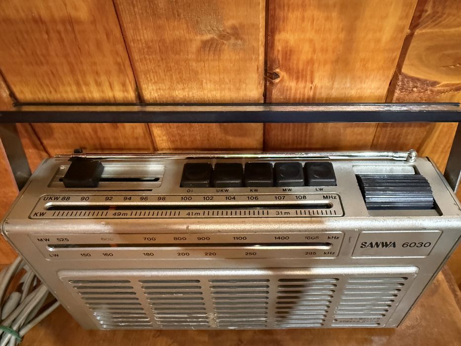 Радио Sanwa 6030