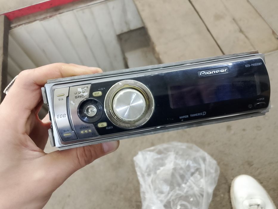 Продам магнитолу Pioneer