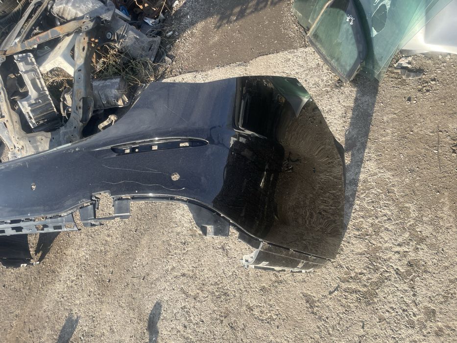 Задна броня w223