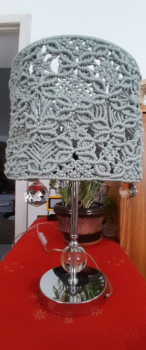 Настольная лампа ручной работы