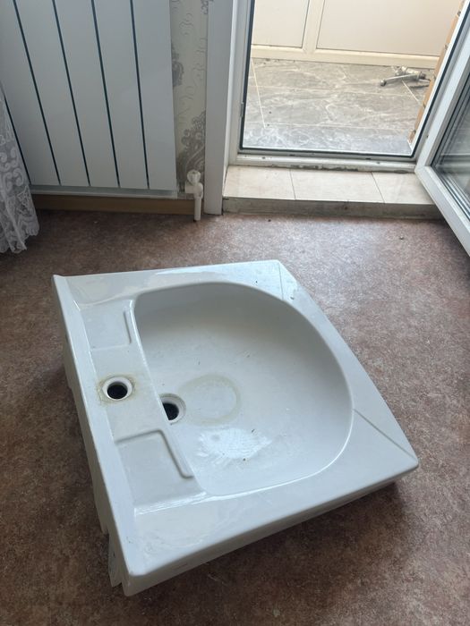 Продам раковину бу