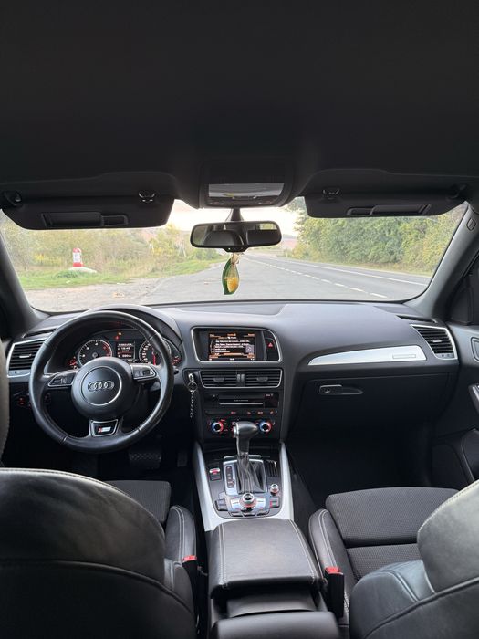 Audi Q5 8R 2.0 TDI Quatto