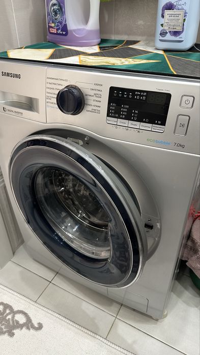 Продам стиральную машину