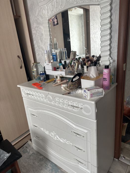 Комод бу в хорошем состаянии