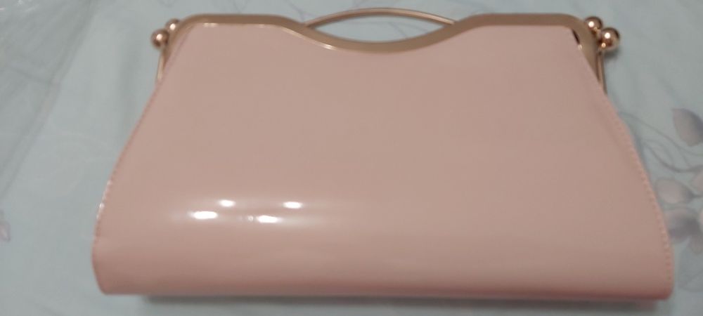 Posete piele deosebite.