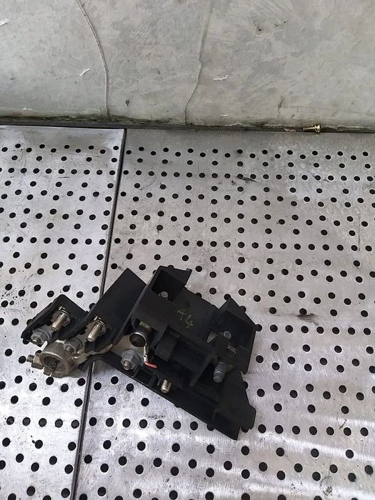 Borna baterie plus audi a4 b8 8k 8j0915459