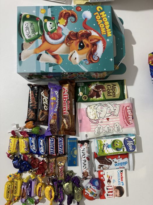 Новогодние упаковки и подарки