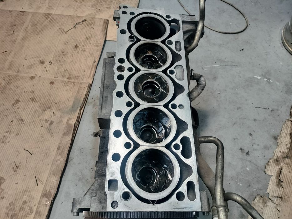 Motor Volvo XC60 2016 220cp