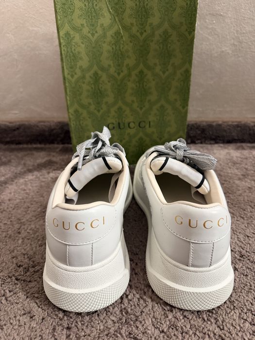 Бели обувки Gucci