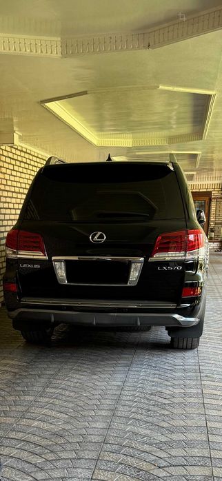 Продается Lexus LX570