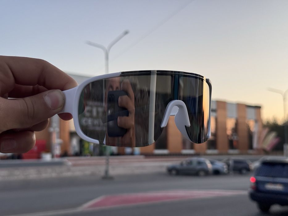 Солнцезащитные Очки серебристые зеркальные