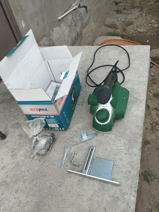 Продам Электрорубанок