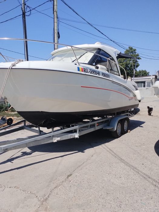 Ambarcatiune Beneteau Antares 7 - 160 ore, echipare completa, peridoc