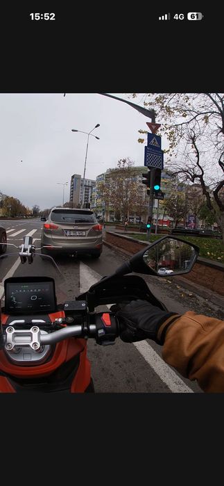 Vând/ schimb cameră GoPro 7 silver, schimb cu laptop