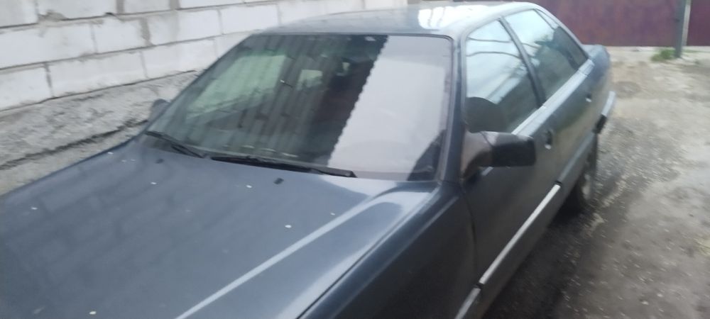 Ауди 100 сатылады