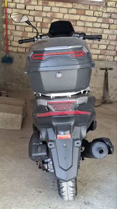 Mototsikl sotiladi