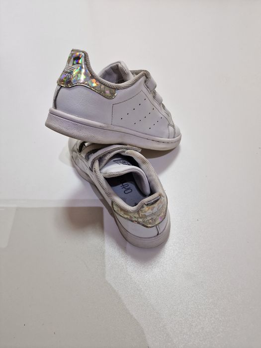 Încălțăminte Adidas 31 1/2 de fetițe