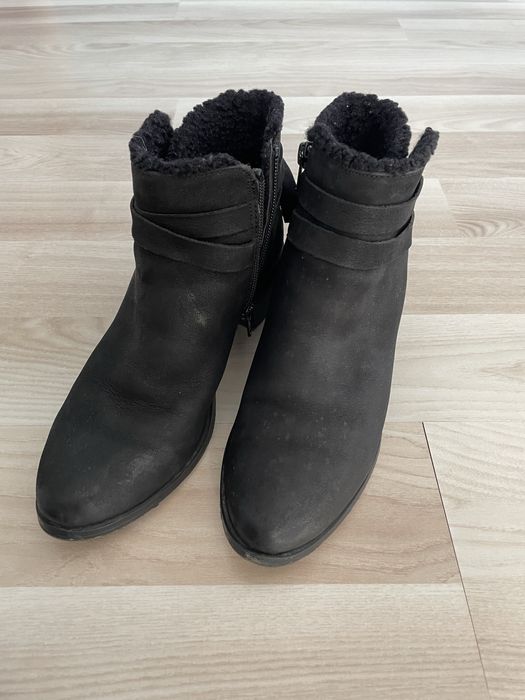 Vând lot incaltaminte din piele, măsura 37, toate la 150 lei