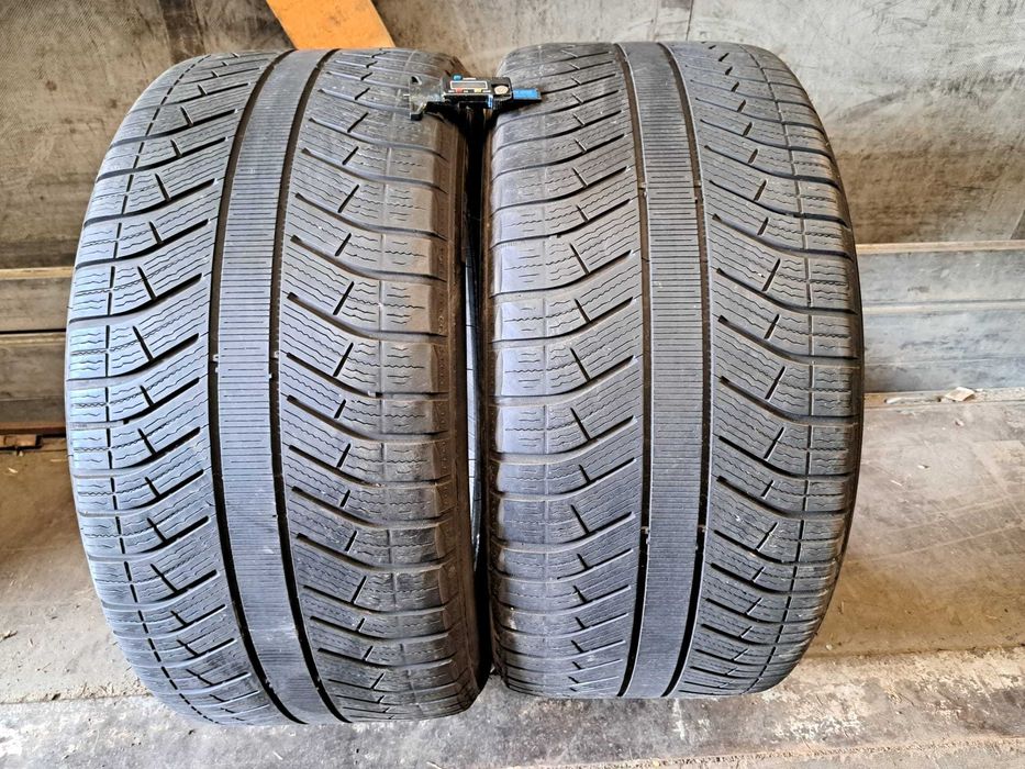2 anvelope 295/40 R20 Michelin