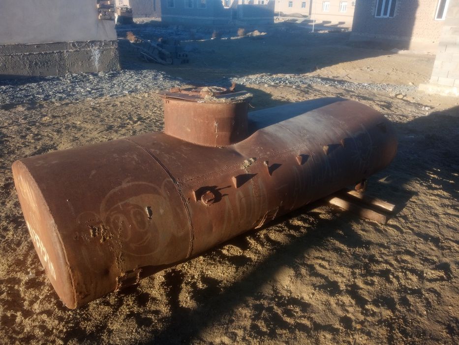 Yumkis bar satiladi taza tesik jeri joq