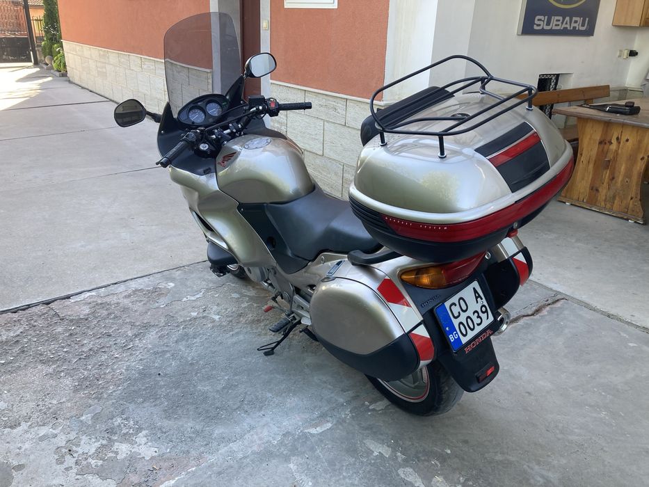 Хонда Дювил 650