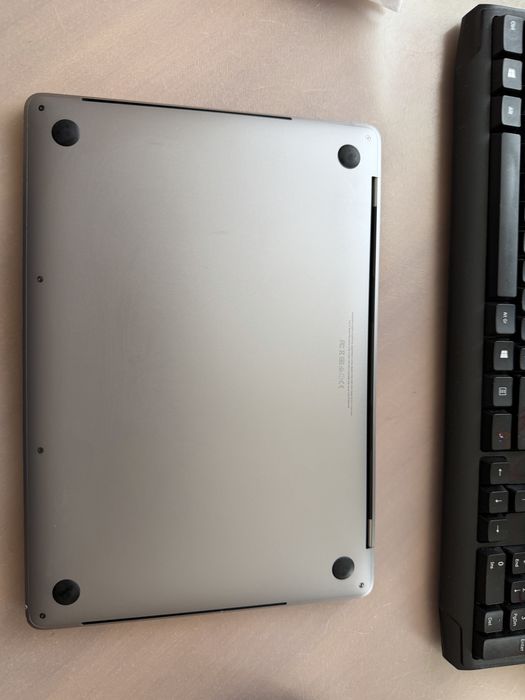 MacBook Pro 2017 13" 512GB SSD Touch Bar 16GB RAM