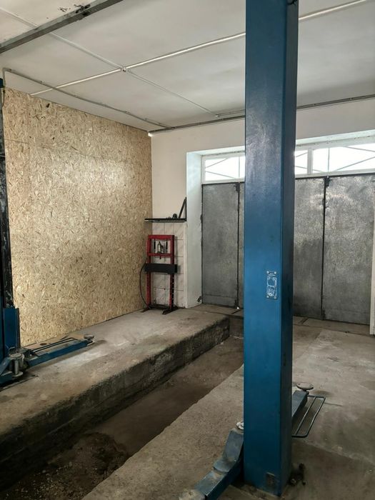 Здается Помещения и боксы под СТО