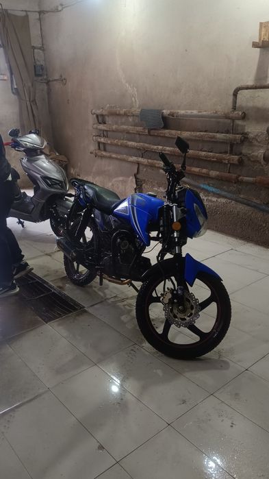 Продам мотоцикл .