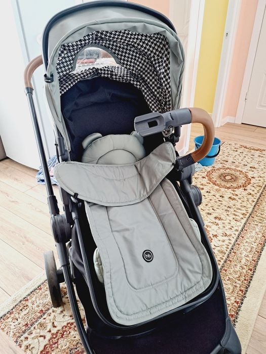 Коляска Happy Baby Lovetta