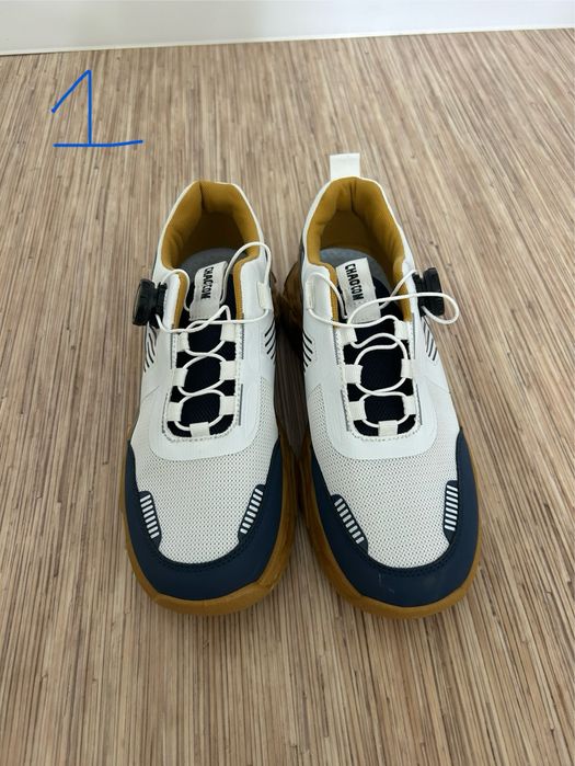 Кроссовки новые