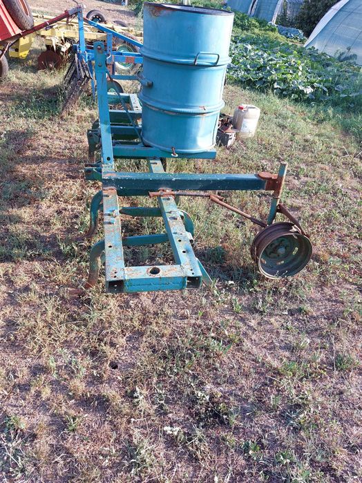 Окопен култиватор за лавандула